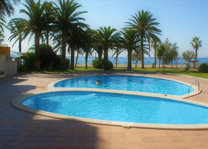 Apartamento con vistas al mar y a la montaña
